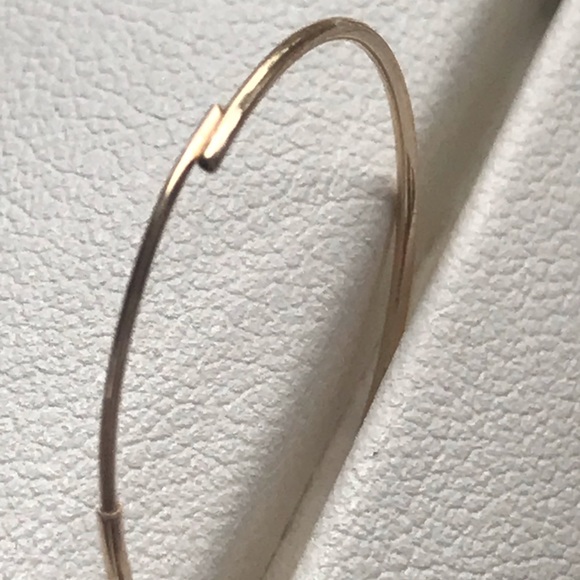 NWT 14 kt YG 12 mm endless hoop earrings - Picture 5 of 7